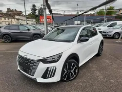 Blanc Nouvelle 2025 Peugeot 208 GT Citadine | 24 890 € (Prix juste)