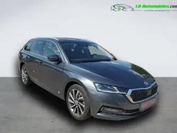 Utilisé 2020 Skoda Octavia Break | 26 500 € (Prix assez cher)