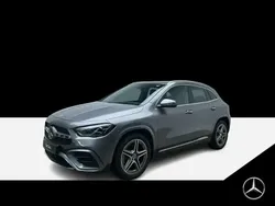 Gris Utilisé 2024 Mercedes GLA200 AMG line SUV | 45 630 € (Prix juste)