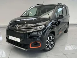 Noir Utilisé 2022 Citroën e-Berlingo Shine Monospace | 29 990 € (Prix cher)