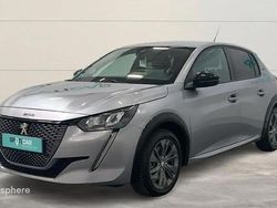 Gris Utilisé 2022 Peugeot e-208 Allure Citadine | 15 499 € (Prix juste)