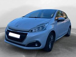 Utilisé 2017 Peugeot 208 Allure Citadine | 5 990 € (Bon prix)
