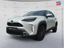Blanc Utilisé 2022 Toyota Yaris Hybrid | 23 999 € (Prix assez cher)