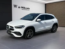 Blanc Utilisé 2022 Mercedes GLA200 SUV | 37 990 € (Prix juste)