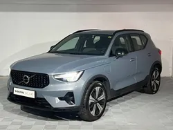 Gris Utilisé 2023 Volvo XC40 Plus SUV | 43 900 € (Prix cher)