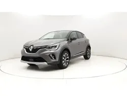 Gris Utilisé 2023 Renault Captur Techno SUV | 28 610 € (Prix cher)