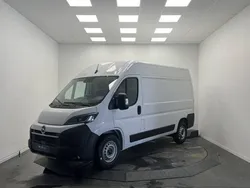 Blanc Nouvelle 2025 Opel Movano S Van | 39 620 € (Prix cher)