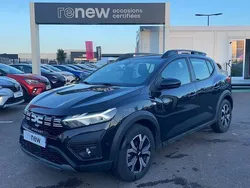 Noir Utilisé 2024 Dacia Sandero Expression Citadine | 16 649 € (Prix juste)