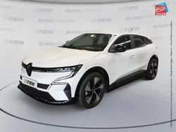 Blanc Utilisé 2022 Renault Mégane Equilibre SUV | 19 999 € (Prix juste)