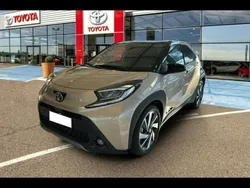 Noir Utilisé 2024 Toyota Aygo Premium Citadine | 18 490 € (Prix juste)