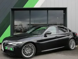 Utilisé 2016 Alfa Romeo Giulia Lusso Berline | 21 900 € (Prix juste)