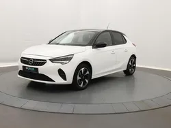 Blanc Utilisé 2023 Opel Corsa-e Business Citadine | 18 990 € (Prix juste)