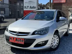 Gris Utilisé 2015 Opel Astra Break | 4 999 € (Bon prix)