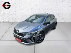 Gris Utilisé 2024 Renault Clio V Techno Berline | 21 990 € (Prix assez cher)