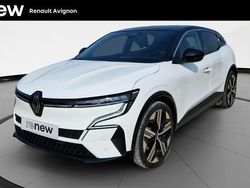 Blanc Utilisé 2023 Renault Mégane Iconic Berline | 24 499 € (Bon prix)