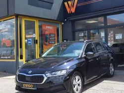Noir Utilisé 2020 Skoda Octavia Business Line Break | 18 989 € (Bon prix)