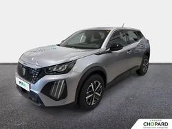 Gris Nouvelle 2025 Peugeot 2008 Style SUV | 23 980 € (Prix assez cher)