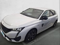 Blanc Utilisé 2023 Peugeot 308 Allure Berline | 27 990 € (Prix juste)