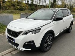 Blanc Occasion 2017 Peugeot 5008 S SUV | 14 000 € (Prix juste)