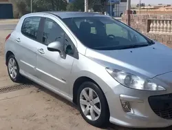 Utilisé 2010 Peugeot 308 Berline | 2 900 € (Prix juste)