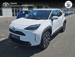 Utilisé 2022 Toyota Yaris Hybrid Design | 22 990 € (Prix juste)