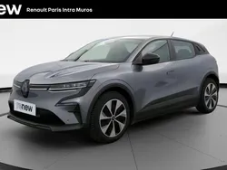 Gris Utilisé 2023 Renault Mégane Evolution Berline | 25 490 € (Prix juste)