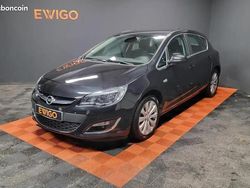 Noir Utilisé 2015 Opel Astra Cosmo Citadine | 7 490 €