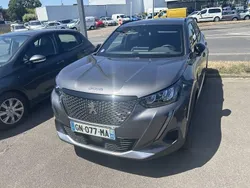 Utilisé 2023 Peugeot 2008 Allure SUV | 18 990 € (Prix juste)