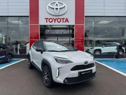 Utilisé 2023 Toyota Yaris Hybrid Sport | 24 990 € (Prix assez cher)