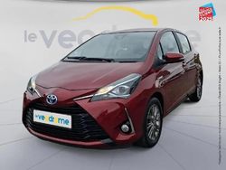 Rouge Utilisé 2018 Toyota Yaris Hybrid Berline | 15 999 € (Prix juste)