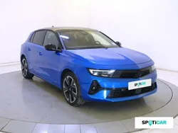 Bleu Nouvelle 2025 Opel Astra Berline | 29 990 € (Prix juste)