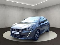 Gris Utilisé 2023 Peugeot 208 Allure Citadine | 19 450 € (Prix juste)