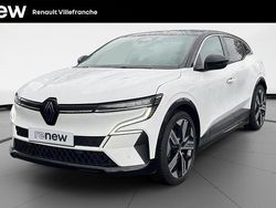 Blanc Utilisé 2022 Renault Mégane Iconic Berline | 24 490 € (Prix juste)
