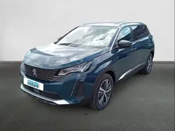 Bleu Utilisé 2025 Peugeot 5008 Allure Monospace | 32 990 € (Prix juste)