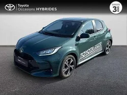 Utilisé 2025 Toyota Yaris Hybrid Design Berline | 26 600 € (Prix cher)