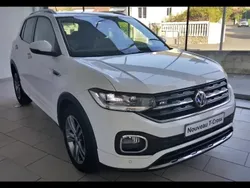 Blanc Utilisé 2021 VW T-Cross R-line SUV | 21 396 € (Prix juste)