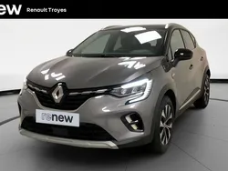 Gris cassiopee/noir etoile Utilisé 2024 Renault Captur Techno SUV | 18 999 € (Prix juste)