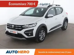 Blanc Utilisé 2022 Dacia Sandero Comfort Citadine | 12 990 € (Bon prix)