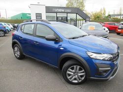Bleu Utilisé 2022 Dacia Sandero Essentiel Citadine | 12 990 € (Prix juste)