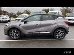 Gris Occasion 2023 Renault Captur Techno SUV | 18 450 € (Prix juste)