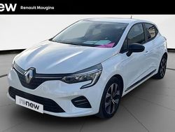Blanc Utilisé 2023 Renault Clio V Evolution Citadine | 15 499 € (Prix juste)