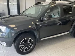 Gris Utilisé 2016 Dacia Duster SUV | 12 999 € (Prix juste)