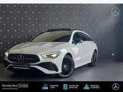 Blanc Utilisé 2024 Mercedes CLA200 Shooting Brake Break | 41 900 € (Prix cher)