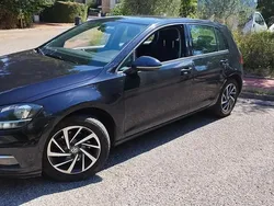 Noir Utilisé 2018 VW Golf VII Sound Berline | 12 900 € (Prix juste)
