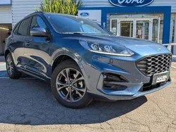 Bleu Utilisé 2024 Ford Kuga Business Edition SUV | 37 490 €