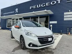 Blanc Utilisé 2016 Peugeot 208 Roland Garros Citadine | 10 990 € (Prix cher)