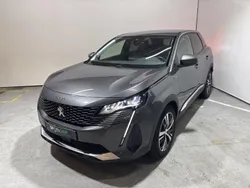 Gris Utilisé 2021 Peugeot 3008 Allure SUV | 26 990 € (Prix juste)