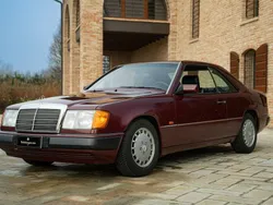 Rouge Utilisé 1991 Mercedes E300 Coupé | 22 500 €