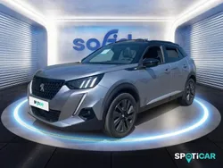 Gris Utilisé 2022 Peugeot 2008 GT SUV | 21 990 € (Prix juste)