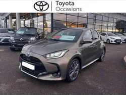 Utilisé 2020 Toyota Yaris Hybrid Berline | 19 490 € (Prix juste)